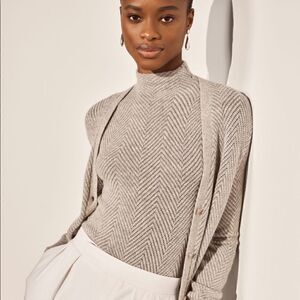 Ralph Lauren Gray Cashmere V-Neck Metallic Herringbone Knit Cardigan Sweater